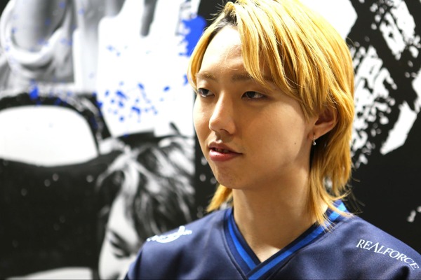 ストリーマーとしても大人気「𝑮𝑶𝑵 𝑴𝑨𝑪𝑯𝑰𝑵𝑬…」がプロを続ける