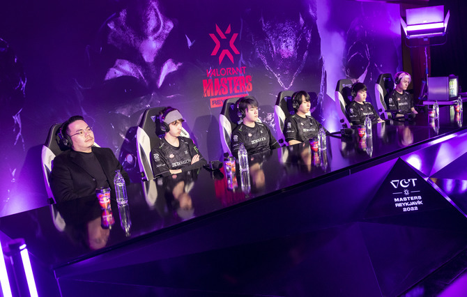 Laz選手 新たな壁を感じた ーzeta Division ベスト3を確定させたoptic戦後に滲む悔しさ Rugs ラグス Supported By Intel