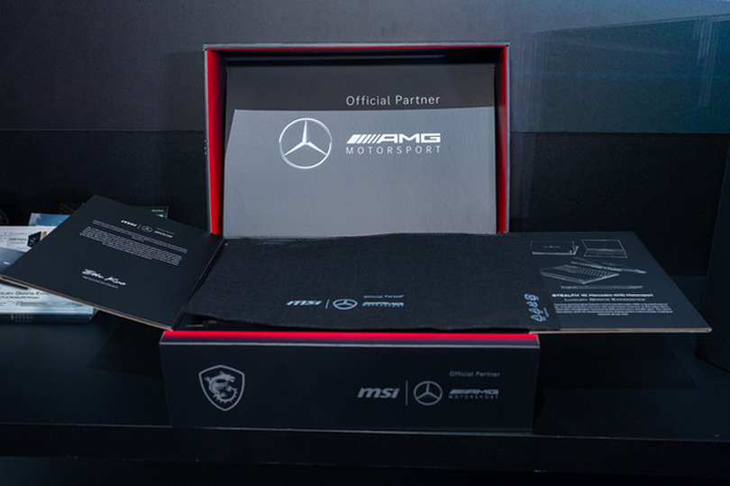Stealth 16 Mercedes-AMG Motorsport専用パッケージ