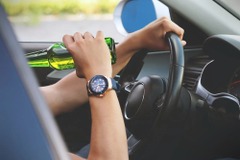『スマブラ』プロがドライブ配信中にワインを一口…「飲酒運転に該当しない」と主張するも、TwitchBANにより今後大会への出場が不可に 画像