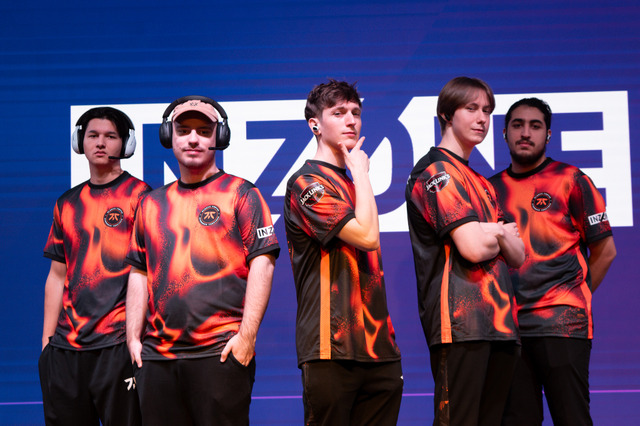 Valorant Fnatic 2023 Boaster ユニフォーム Lサイズ 2023 Championships Kit Pro Jersey - Fnatic