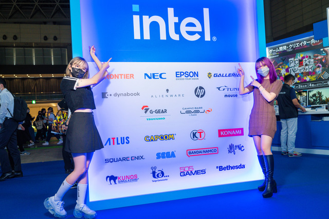 試遊あり新発見あり クラッシュあり はつめ Yunocyが最新pcで最新ゲームを遊び尽くした 東京ゲームショウ22 インテルブース突撃レポート Rugs ラグス Supported By Intel